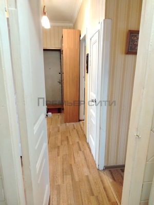 Продам трехкомнатную (3-комн.) квартиру, Луначарского ул, 53, Калуга г