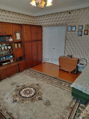 Продам трехкомнатную (3-комн.) квартиру, Луначарского ул, 53, Калуга г