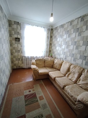 Продам трехкомнатную (3-комн.) квартиру, Луначарского ул, 53, Калуга г