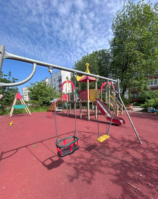 Продам трехкомнатную (3-комн.) квартиру, Заозерная ул, 1, Кузьмоловский гп