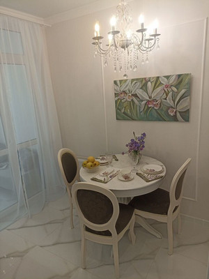 Продам однокомнатную (1-комн.) квартиру, Александра Суворова пр-кт, 105, Симферополь г