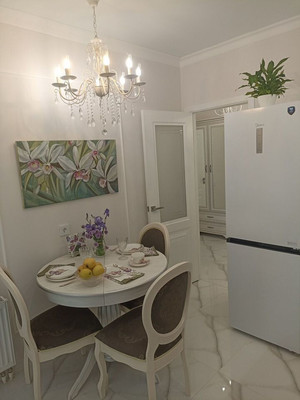 Продам однокомнатную (1-комн.) квартиру, Александра Суворова пр-кт, 105, Симферополь г