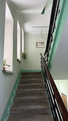 Продам трехкомнатную (3-комн.) квартиру, Студенческий проезд, 8, Ивантеевка г