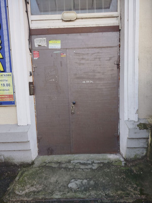 Продам трехкомнатную (3-комн.) квартиру, Маршала Жукова ул, 1, Туапсе г