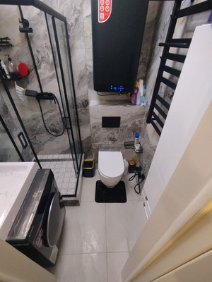 Продам трехкомнатную (3-комн.) квартиру, Маршала Жукова ул, 1, Туапсе г