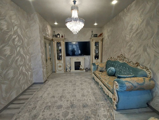 Продам трехкомнатную (3-комн.) квартиру, Маршала Жукова ул, 1, Туапсе г