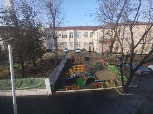 Продам трехкомнатную (3-комн.) квартиру, Маршала Жукова ул, 1, Туапсе г