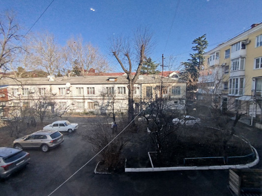 Продам трехкомнатную (3-комн.) квартиру, Маршала Жукова ул, 1, Туапсе г