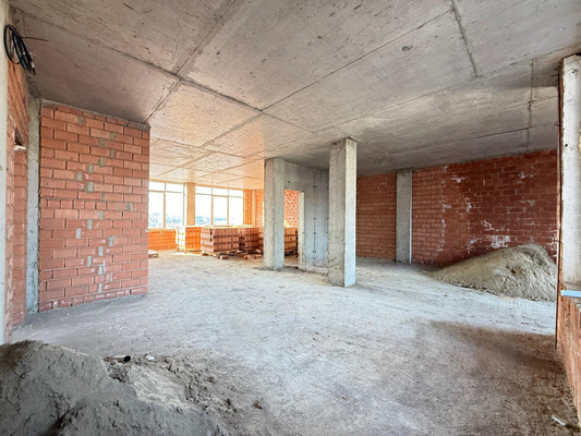 Продам трехкомнатную (3-комн.) квартиру, Ахметова ул, 104, Нальчик г