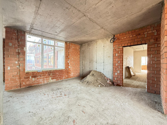 Продам трехкомнатную (3-комн.) квартиру, Ахметова ул, 104, Нальчик г