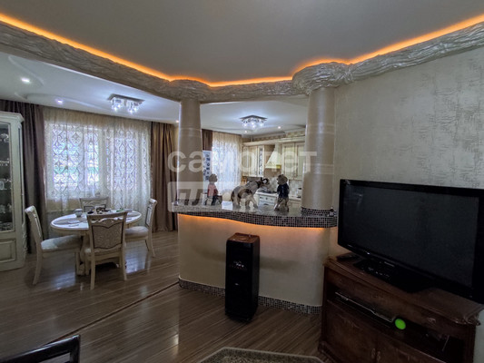 Продам двухкомнатную (2-комн.) квартиру, Пионерская ул, 97, Славянск-на-Кубани г