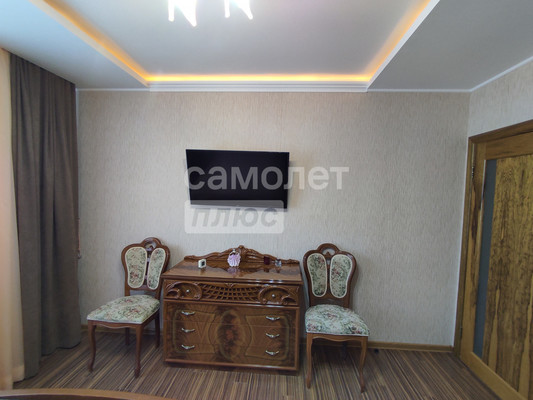 Продам двухкомнатную (2-комн.) квартиру, Пионерская ул, 97, Славянск-на-Кубани г