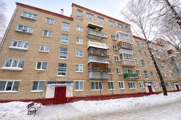 Продам двухкомнатную (2-комн.) квартиру, Мира ул, 2, Верея г