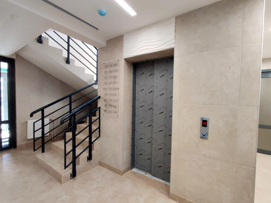 Продам двухкомнатную (2-комн.) квартиру, Крылова ул, 13к2, Анапа г