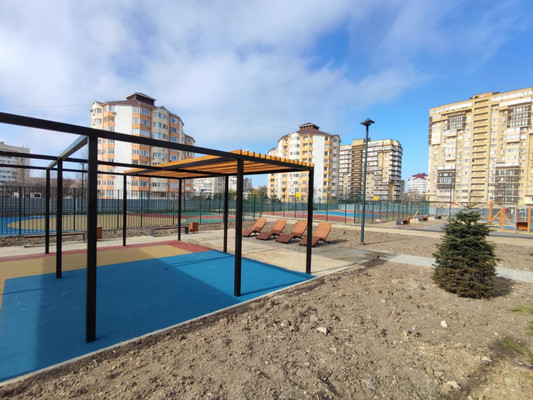 Продам двухкомнатную (2-комн.) квартиру, Крылова ул, 13к2, Анапа г