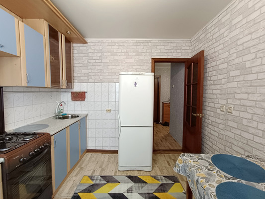 Сдам однокомнатную (1-комн.) квартиру, Футбольная ул, 2, Иваново г