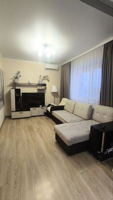 Продам однокомнатную (1-комн.) квартиру, Кооперативная ул, 6б, Высокая Гора с