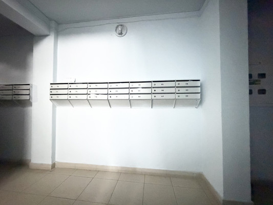 Продам однокомнатную (1-комн.) квартиру, Ахохова ул, 190ка, Нальчик г