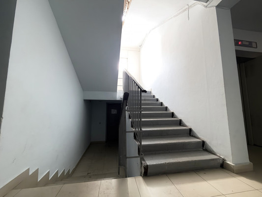 Продам однокомнатную (1-комн.) квартиру, Ахохова ул, 190ка, Нальчик г