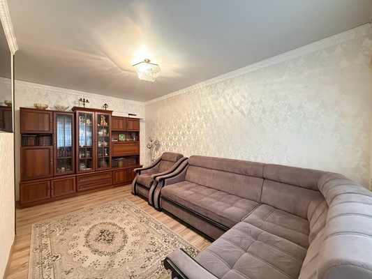 Продам двухкомнатную (2-комн.) квартиру, Чернышевского ул, 201кб, Нальчик г