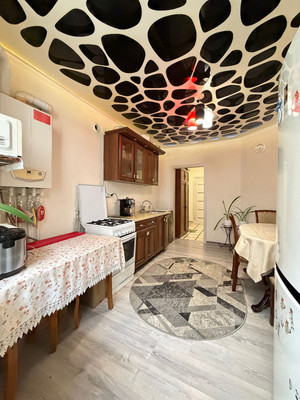 Продам двухкомнатную (2-комн.) квартиру, Чернышевского ул, 201кб, Нальчик г