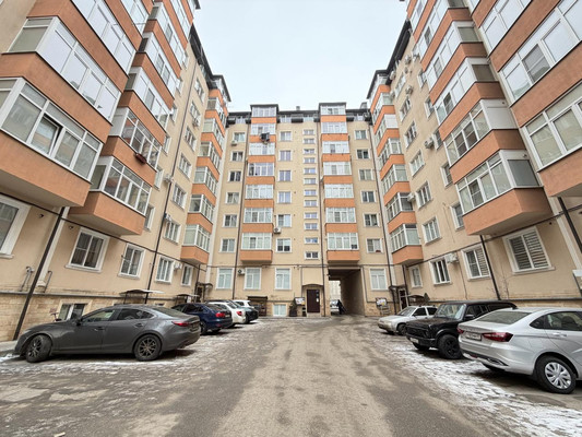 Продам двухкомнатную (2-комн.) квартиру, Чернышевского ул, 201кб, Нальчик г