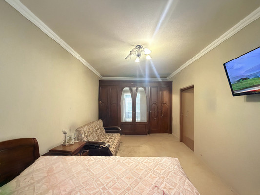 Продам однокомнатную (1-комн.) квартиру, Чернышевского ул, 270, Нальчик г