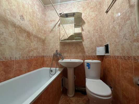 Продам однокомнатную (1-комн.) квартиру, Чернышевского ул, 270, Нальчик г