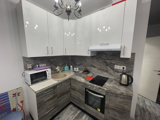 Продам однокомнатную (1-комн.) квартиру, Молодежная ул, 26б, Речицы с