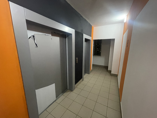 Продам однокомнатную (1-комн.) квартиру, Молодежная ул, 26б, Речицы с