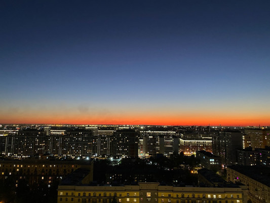 Продам трехкомнатную (3-комн.) квартиру, Киевская ул, 3, Санкт-Петербург г