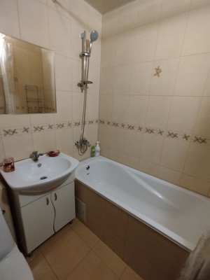 Продам однокомнатную (1-комн.) квартиру, Армавирская ул, 8, Туапсе г