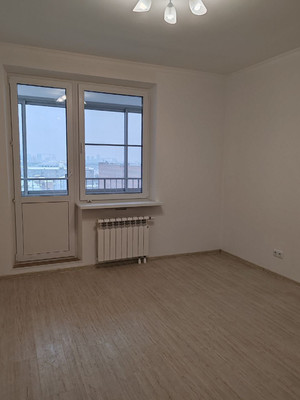 Продам двухкомнатную (2-комн.) квартиру, Черепановых проезд, 10к4, Москва г