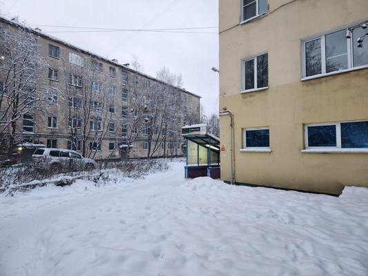 Сдам торговое помещение 162,3 м2, Академика Книповича ул, 63, Мурманск г