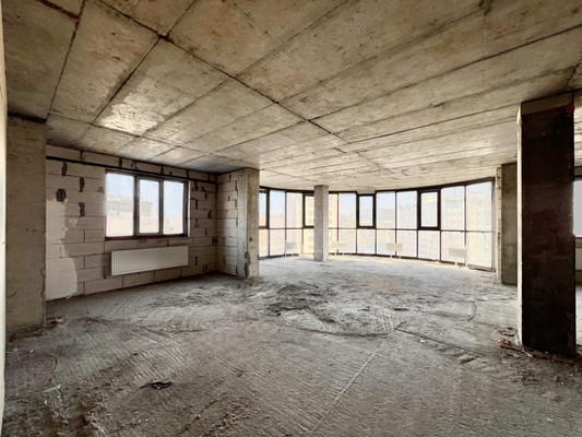 Продам трехкомнатную (3-комн.) квартиру, Атажукина ул, 11, Нальчик г