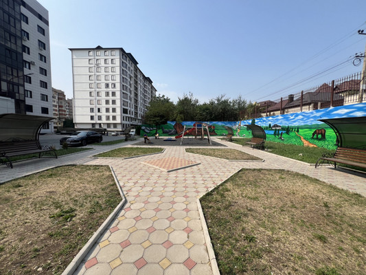 Продам трехкомнатную (3-комн.) квартиру, Атажукина ул, 11, Нальчик г