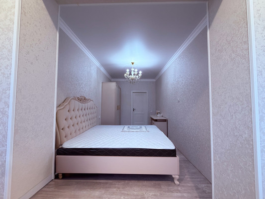 Продам двухкомнатную (2-комн.) квартиру, Солнечная ул, 8к4, Нальчик г