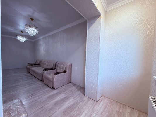 Продам двухкомнатную (2-комн.) квартиру, Солнечная ул, 8к4, Нальчик г