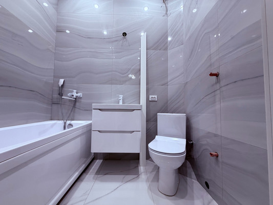 Продам двухкомнатную (2-комн.) квартиру, Солнечная ул, 8к4, Нальчик г