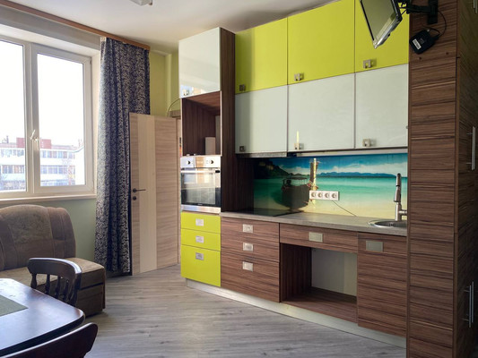 Сдам двухкомнатную (2-комн.) квартиру, Березовая ул, 83, Куда д