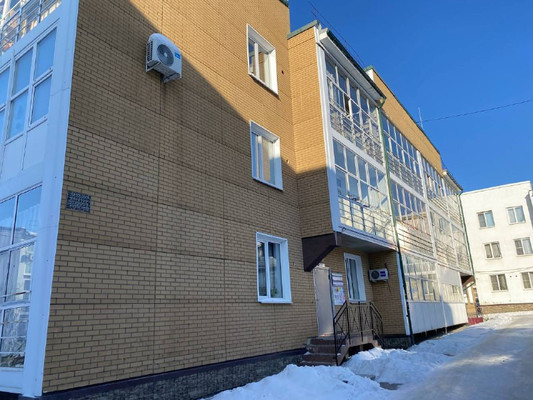 Сдам двухкомнатную (2-комн.) квартиру, Березовая ул, 83, Куда д