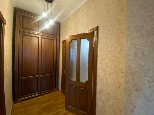 Продам коммерческое помещение 500 м2, Воровского ул, 49, Симферополь г