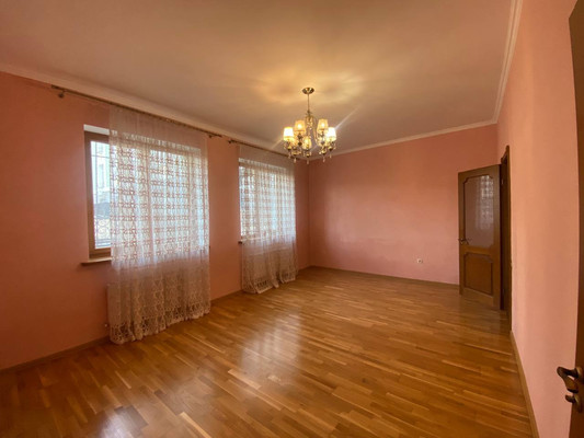 Продам коммерческое помещение 500 м2, Воровского ул, 49, Симферополь г