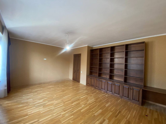 Продам коммерческое помещение 500 м2, Воровского ул, 49, Симферополь г