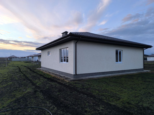 Продам дом, Мира ул, Урожайное с, 0 км от города