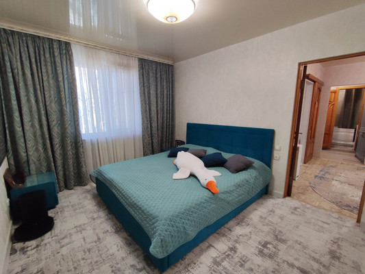 Продам многокомнатную квартиру, Балаклавская ул, 51, Симферополь г