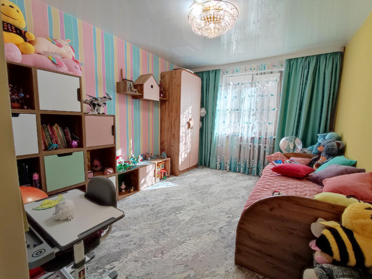 Продам многокомнатную квартиру, Балаклавская ул, 51, Симферополь г