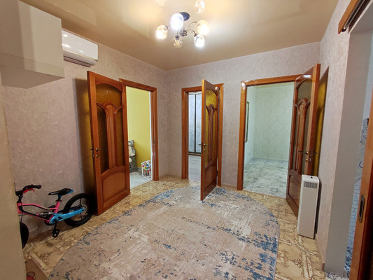 Продам многокомнатную квартиру, Балаклавская ул, 51, Симферополь г