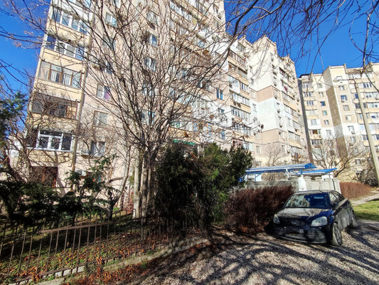 Продам многокомнатную квартиру, Балаклавская ул, 51, Симферополь г