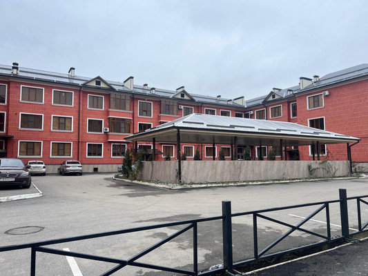 Продам трехкомнатную (3-комн.) квартиру, Шогенова ул, 75, Нальчик г